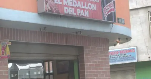 EL MEDALLON DEL PAN BOGOTÁ EL MEDALLON DEL PAN BOGOTÁ